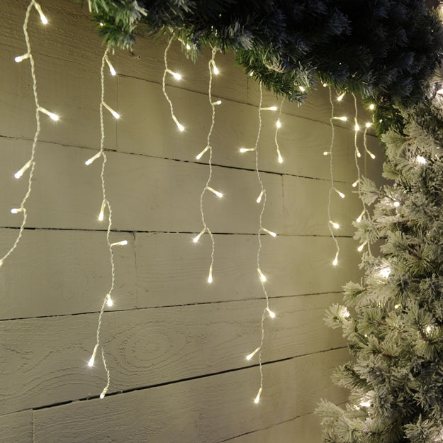480 Warm White Snowing Icicle Timer Lights